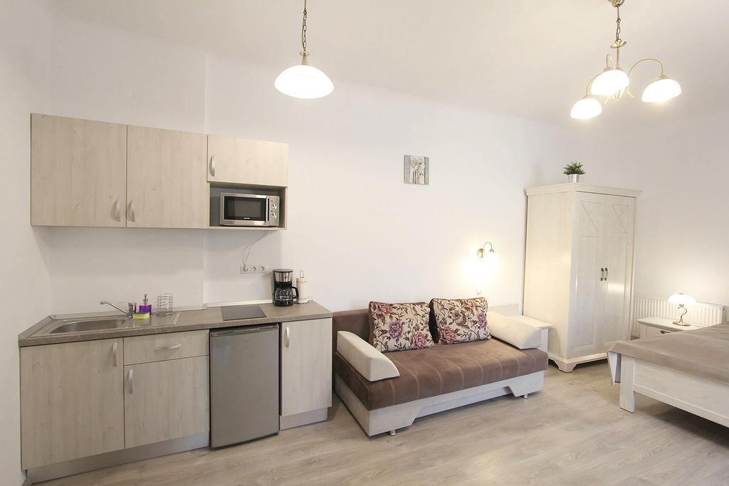 Central Parc Studios Sibiu Exteriör bild
